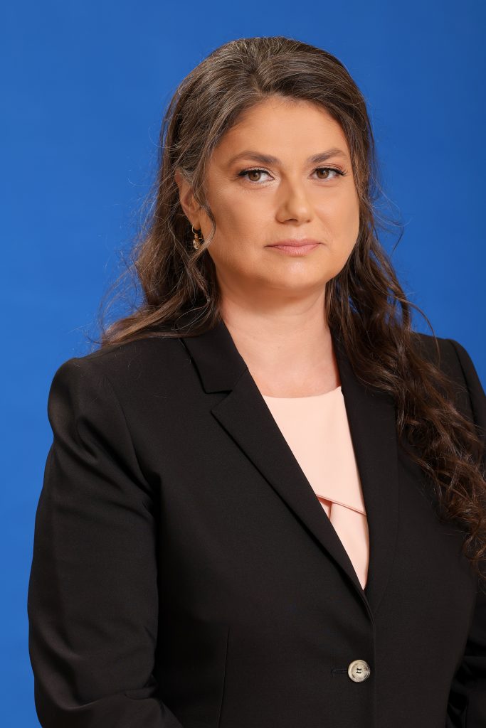 Семра Джиниева